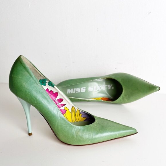 Miss Sixty Shoes - Vintage Miss Sixty Y2K green crackle leather pointed toe heels size 39
